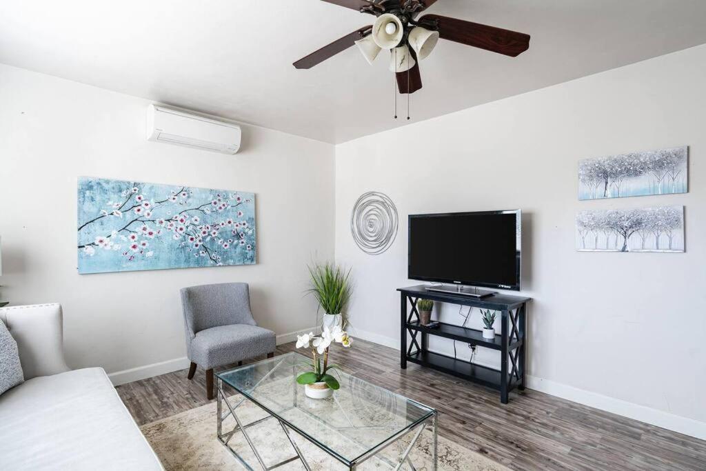 サンディエゴCasa Italia -2Br- Free Driveway Parking For 2 Carsアパートメント エクステリア 写真